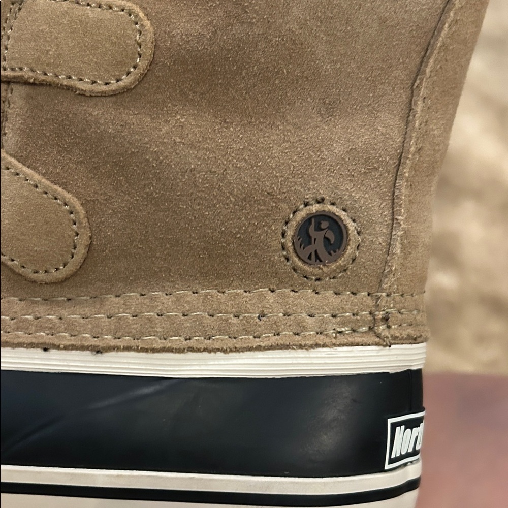 Northside Suede Tan and Black Winter Boots with Faux Fur - Picture 12 of 12